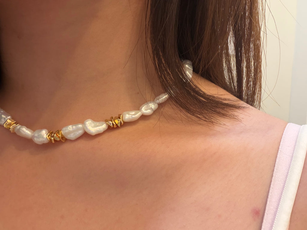 Classic Baroque Pearl Necklace