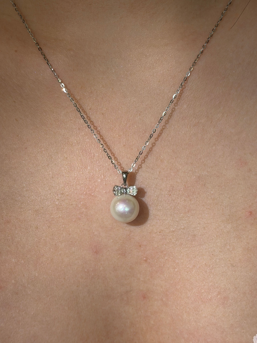 Sparkling Bow & Pearl Drop Pendant Necklace