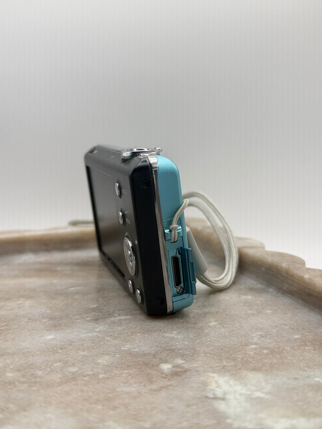 Samsung ST65 Digital Camera in Blue