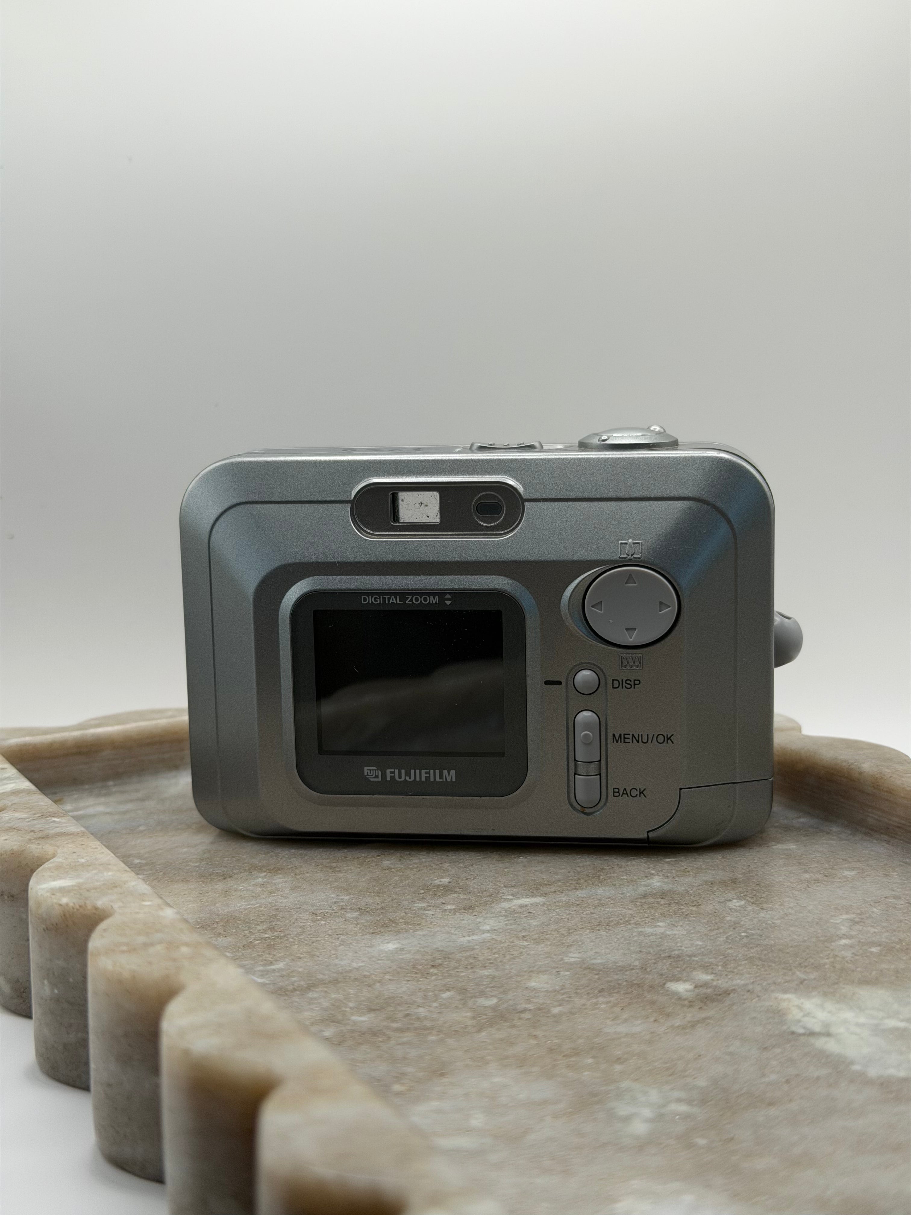 RARE Fujifilm FinePix A101 Digital Camera in Sliver