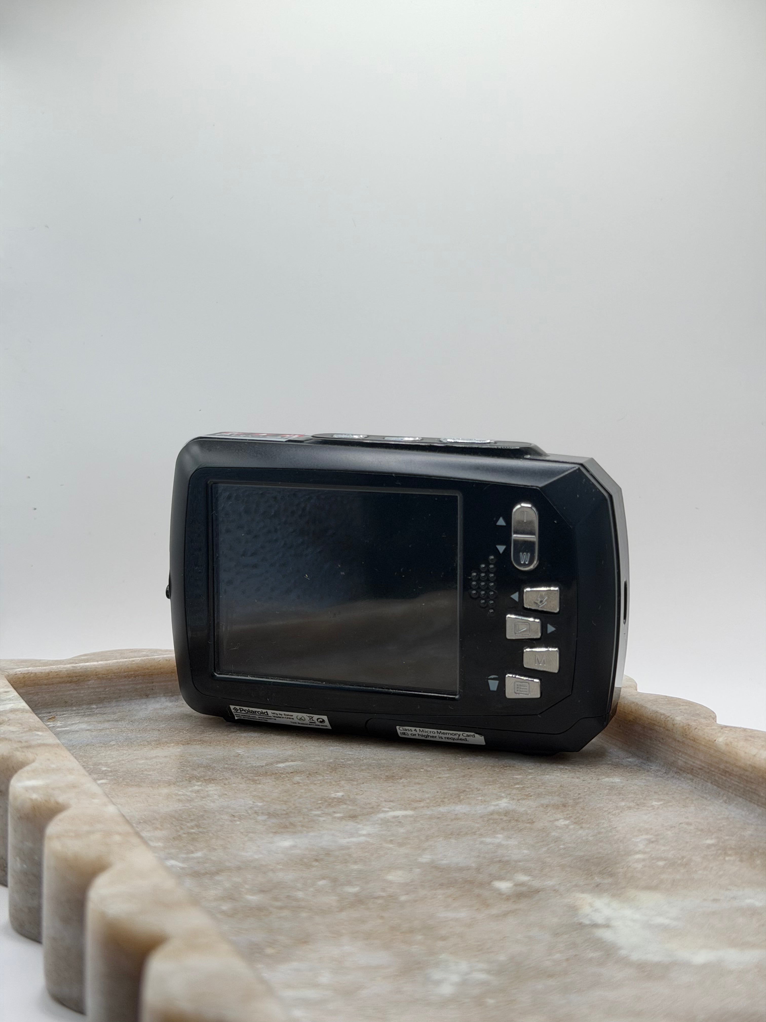 Polaroid iXX090 Digital Camera in Red